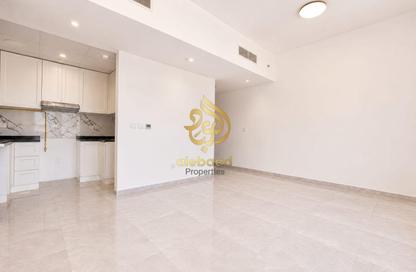 Apartment - 1 Bedroom - 2 Bathrooms for rent in Marah Building - International City Phase 2 - Al Warsan 4 - Al Warsan - Dubai
