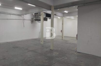 Warehouse - Studio for rent in Umm Ramool - Dubai Warehouse - Studio for rent in Umm Ramool - Dubai