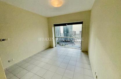 Apartment - 1 - 1 for rent in Marina Tower - Dubai Marina - Dubai