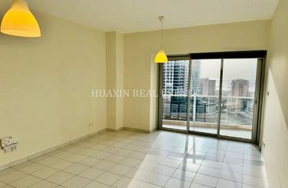 Apartment - 1 - 1 for rent in Marina Tower - Dubai Marina - Dubai