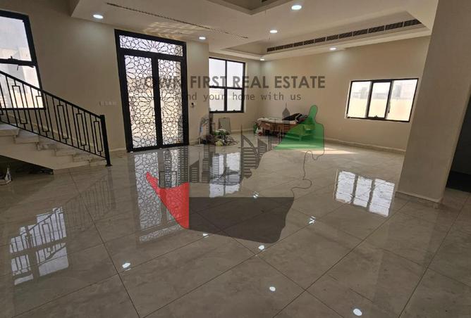 2OihD6leUBk - Property Image 2