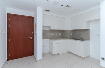 Apartment - 1 Bedroom - 1 Bathroom for rent in Zahra Apartments 1A - Zahra Apartments 1 - Zahra Apartments - Town Square - Dubai