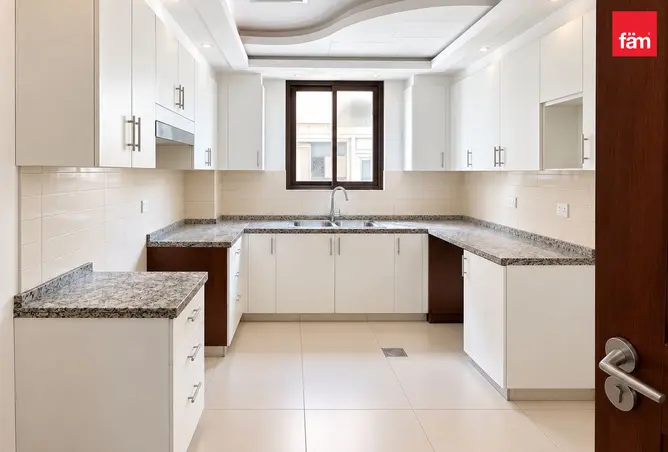 158709160 - Property Image 3
