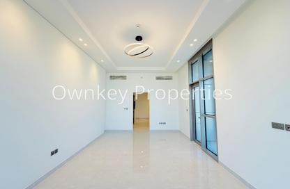 Apartment - 2 Bedrooms - 3 Bathrooms for rent in Al Jadaf Building - Al Jaddaf - Dubai