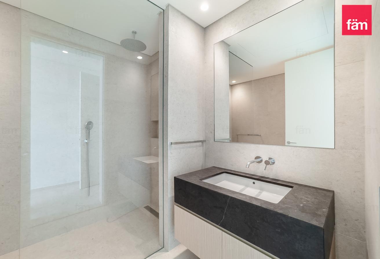 Canal View | Prime Location | Huge Terrace photo 20