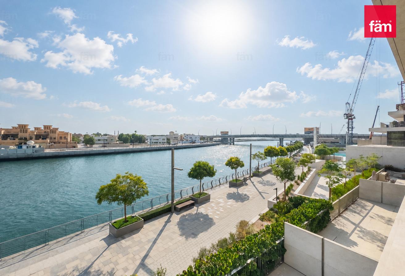 Canal View | Prime Location | Huge Terrace photo 23