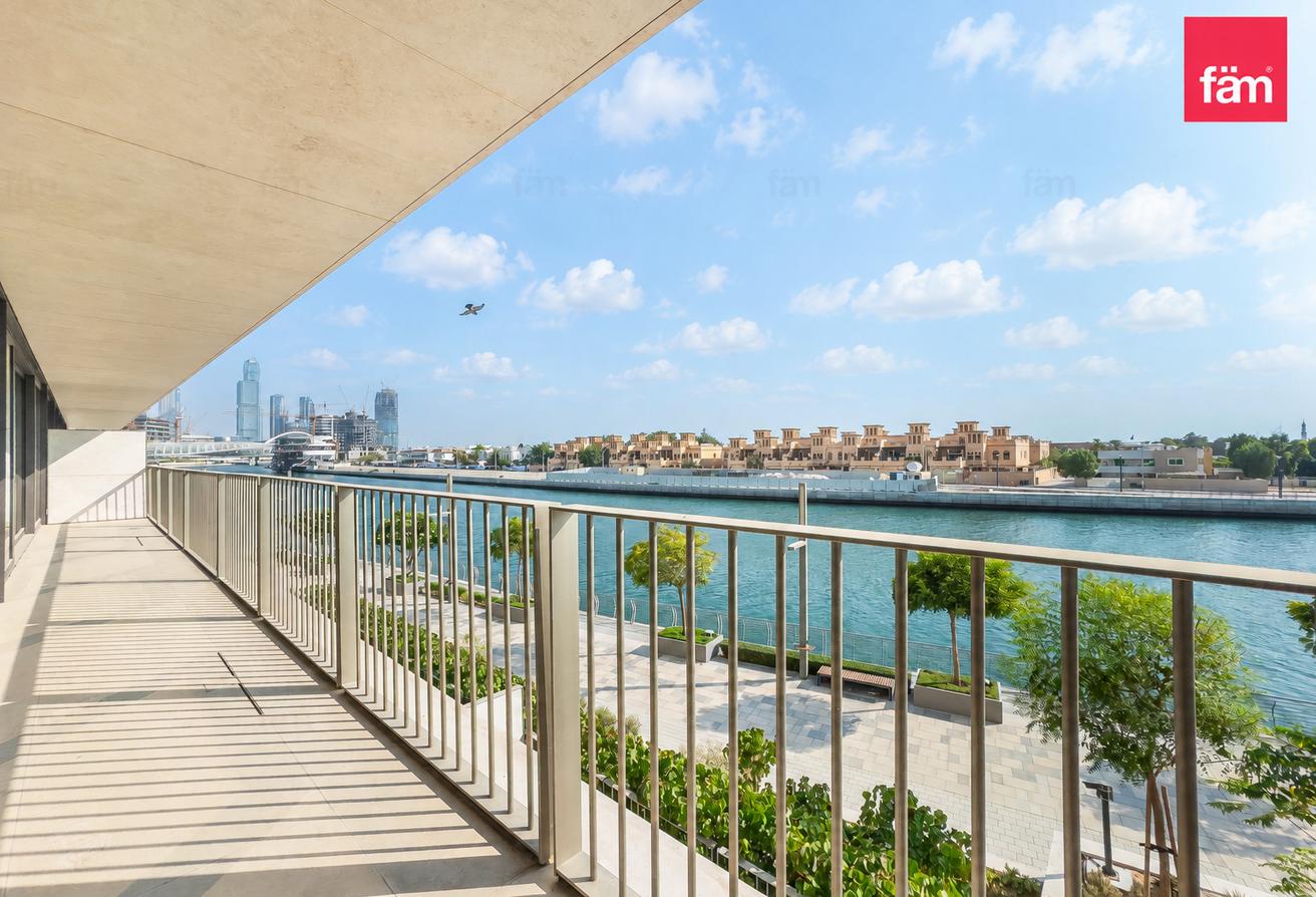Canal View | Prime Location | Huge Terrace photo 22