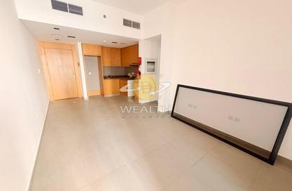 Apartment - 1 - 2 for rent in Al Mamsha - Muwaileh - Sharjah