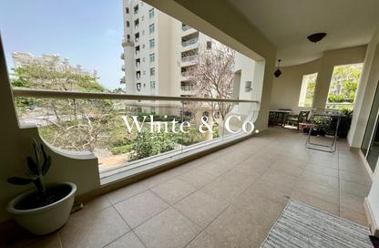 Apartment - 3 Bedrooms - 5 Bathrooms for sale in Al Tamr - Shoreline Apartments - Palm Jumeirah - Dubai