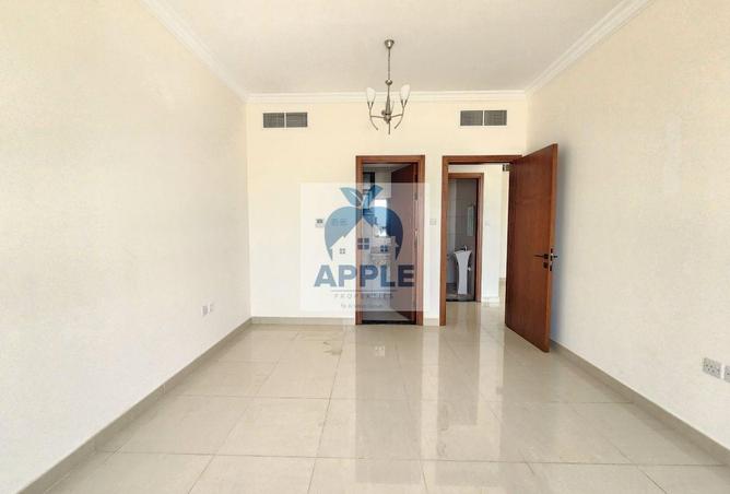 54392814 - صورة العقار 2