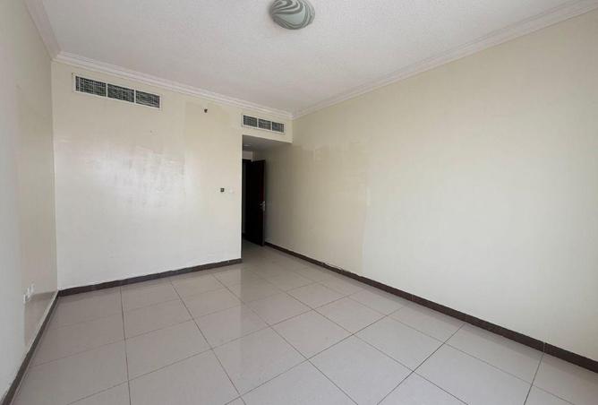 67062705 - Property Image 3