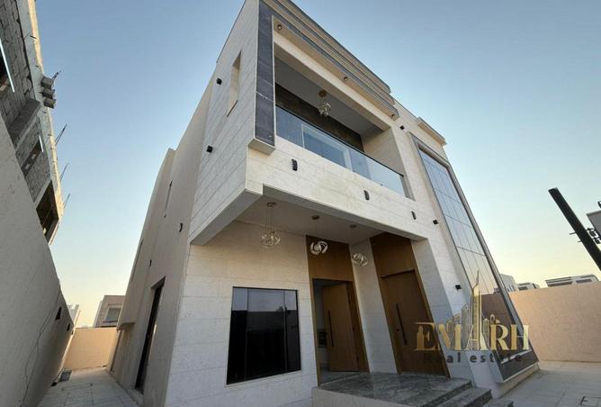 135637900 - Property Image 2