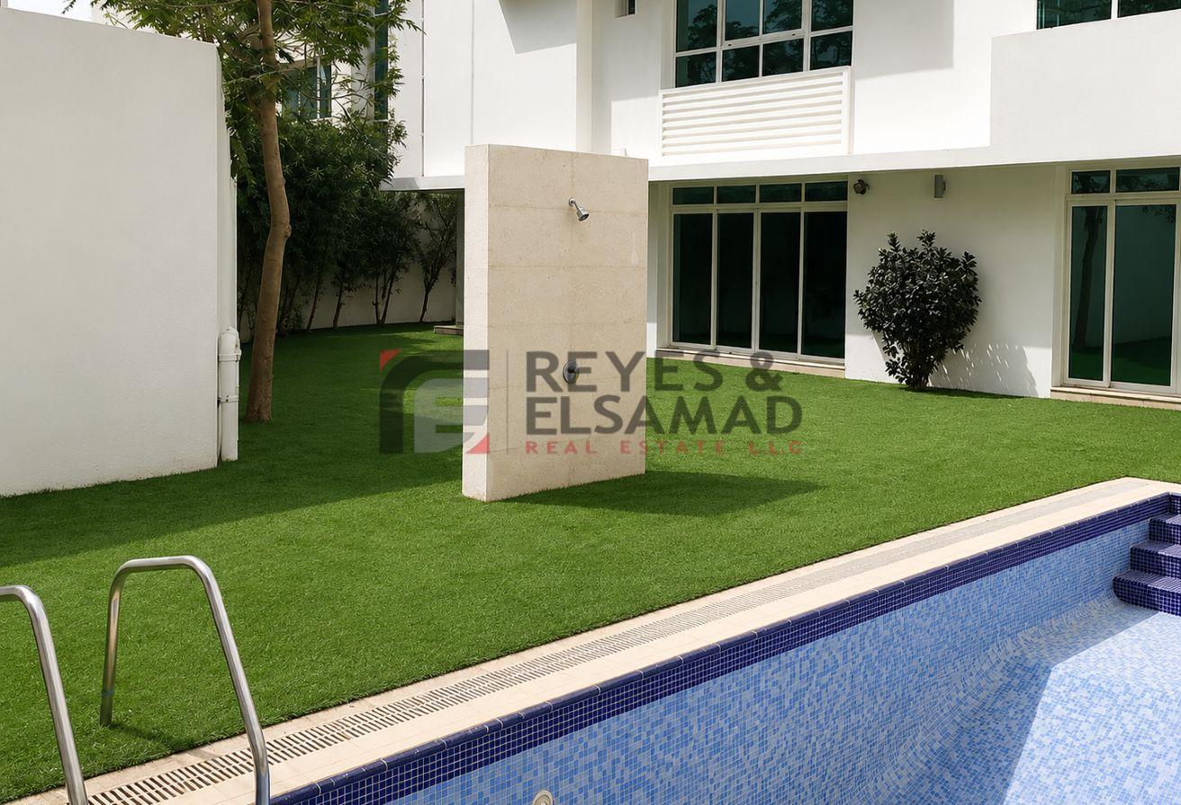 Private Pool | With Study and Maid room I Elevator photo 8