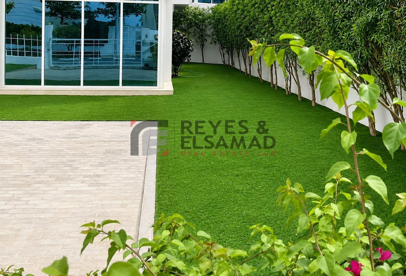 Private Pool | With Study and Maid room I Elevator photo 22