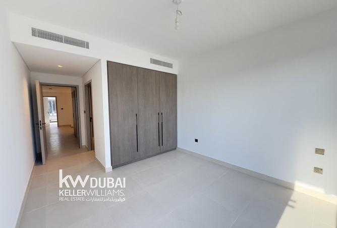 90917837 - صورة العقار 3