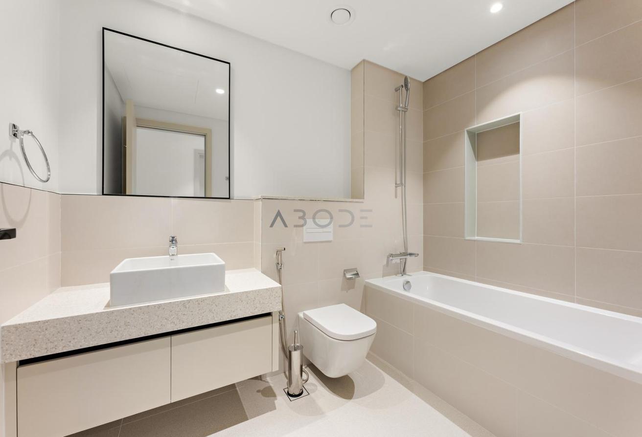 Top Floor 4BR | Marina Skyline View |Marina Vista photo 10