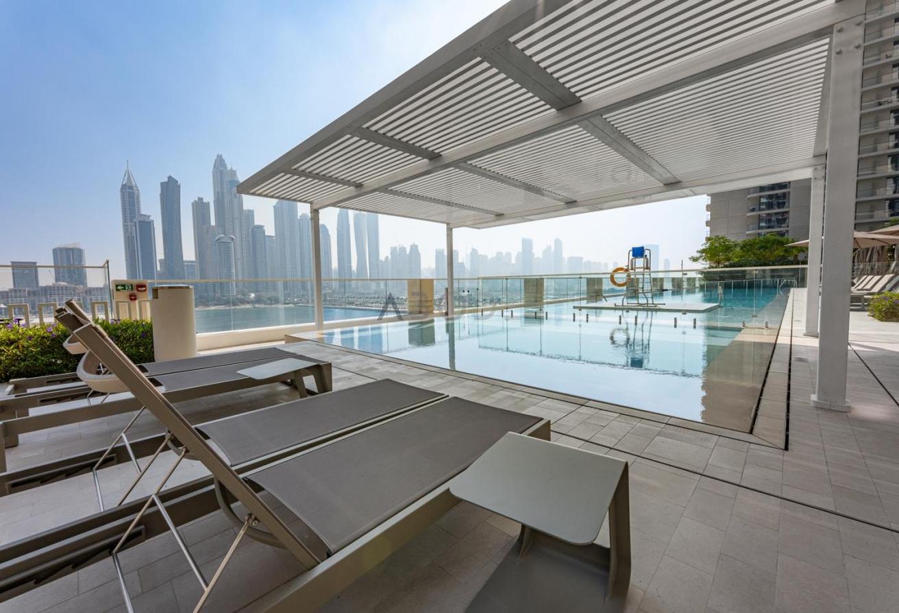Top Floor 4BR | Marina Skyline View |Marina Vista photo 17