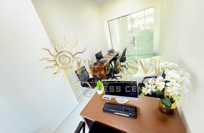 Office Space - Studio - 1 Bathroom for rent in Red Avenue - Al Garhoud - Dubai Office Space - Studio - 1 Bathroom for rent in Red Avenue - Al Garhoud - Dubai