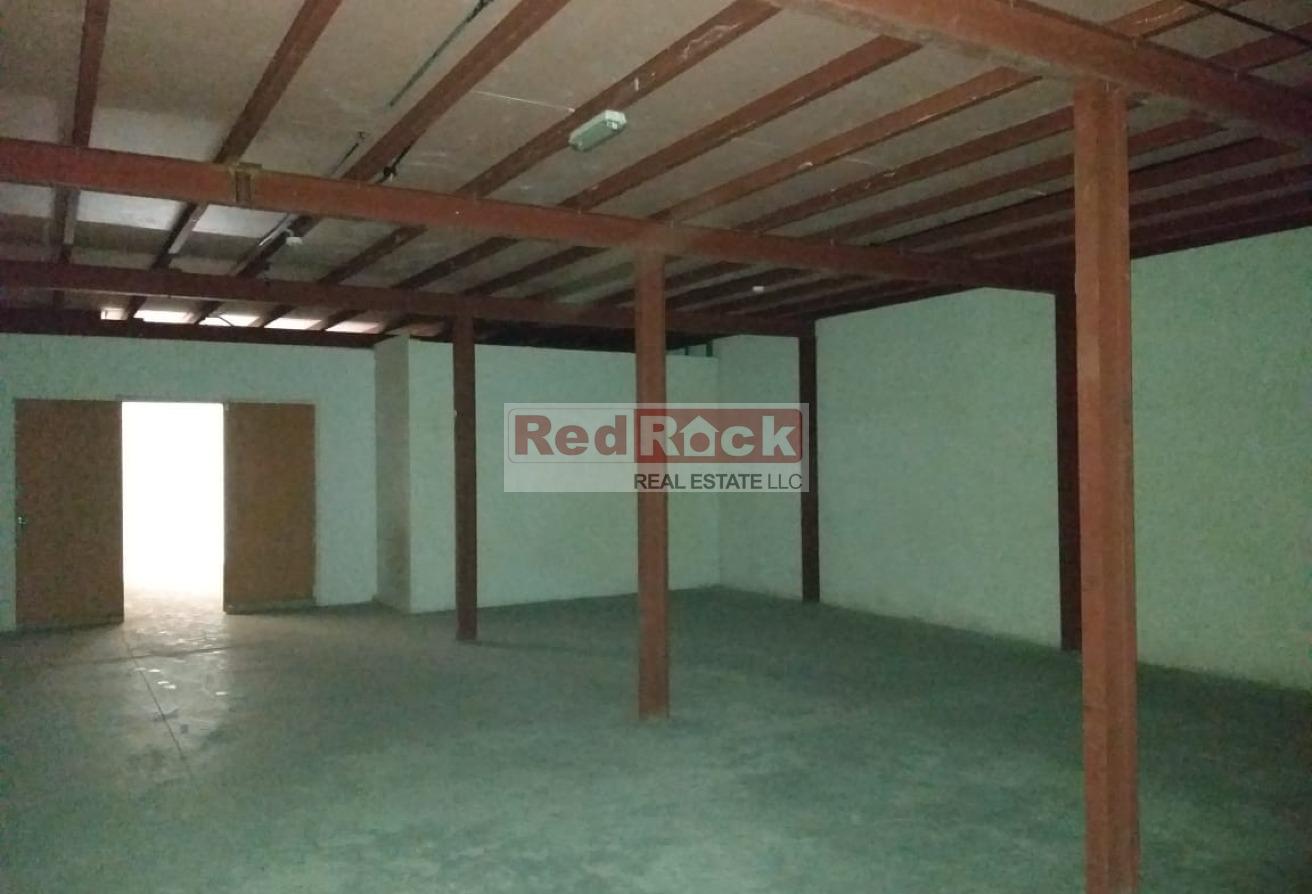 1,750 Sqft Warehouse With Office in Ras Al Khor