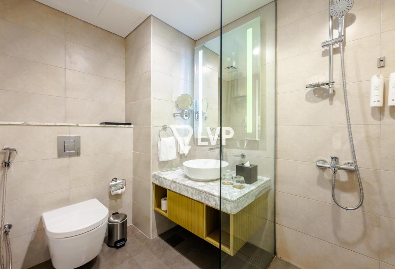 Premium Furnished 1BR | High Floor | Hotel Living photo 9