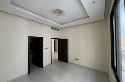 شقة - غرفة نوم - 2 حمامات للايجار في الجرف 3 - الجرف - عجمان وسط المدينة - عجمان