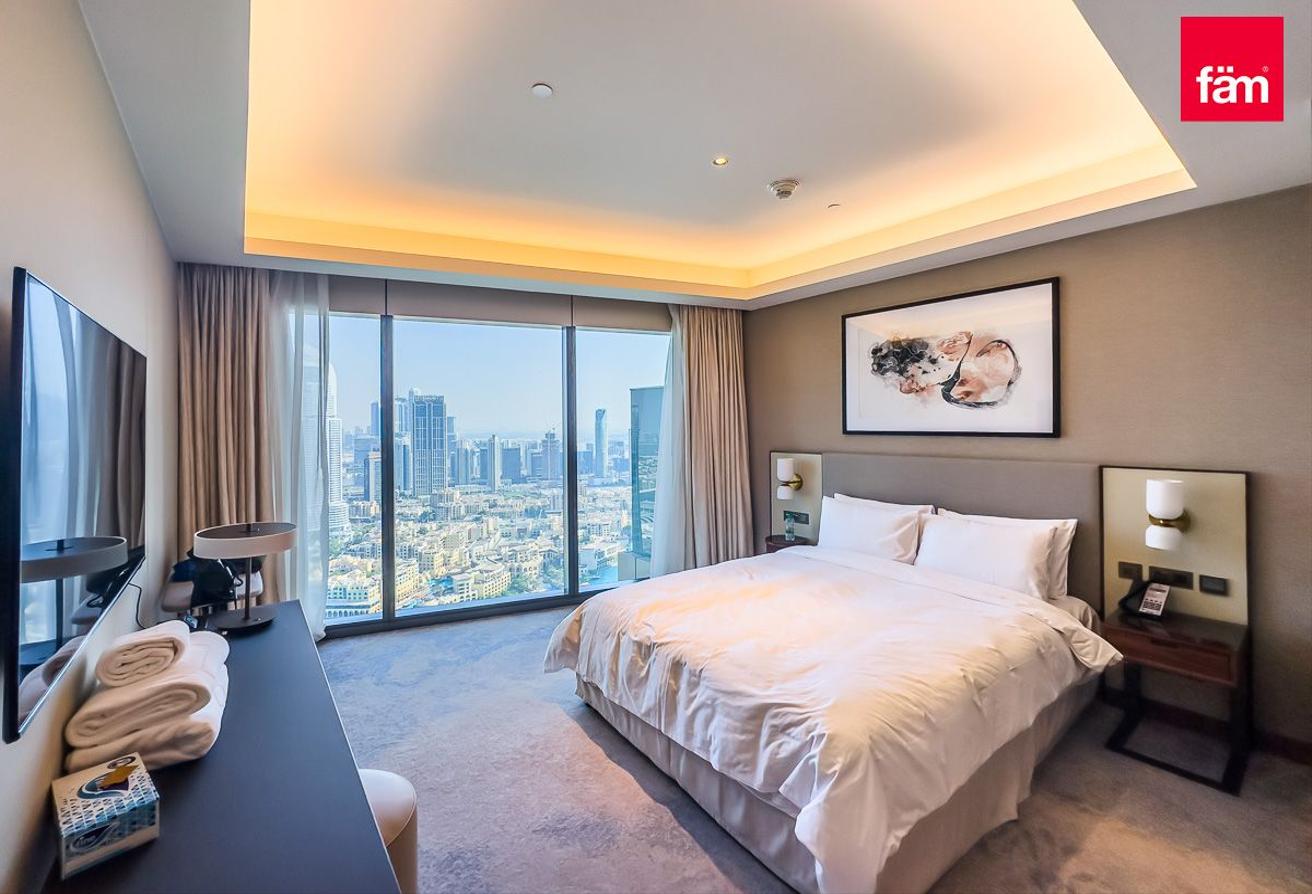 3 Bedroom | Burj Khalifa View | Best Layout photo 5
