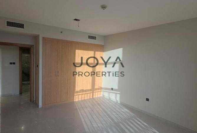 100838854 - Property Main Image