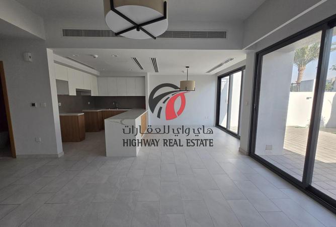 53574130 - Property Image 3