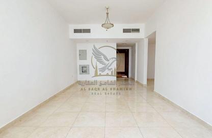 Apartment - 2 - 3 for rent in Al Majaz 2 - Al Majaz - Sharjah