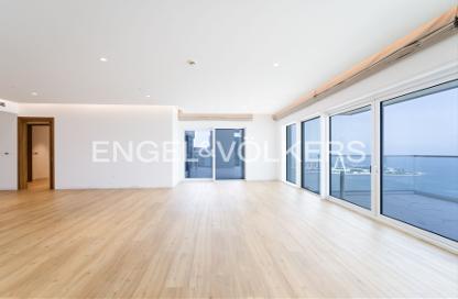 Apartment - 3 Bedrooms - 4 Bathrooms for rent in The One JBR - Jumeirah Beach Residence - Dubai