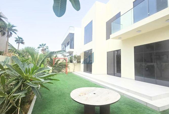 97366389 - Property Main Image