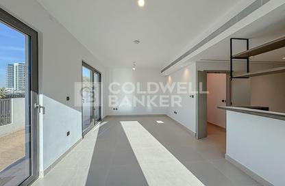 Villa - 5 - 6 for rent in Aura 1 - Aura - Tilal Al Ghaf - Dubai Villa - 5 - 6 for rent in Aura 1 - Aura - Tilal Al Ghaf - Dubai