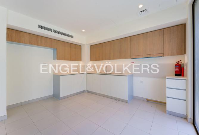 73841605 - Property Image 3