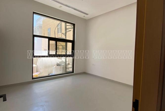 114600006 - Property Image 3