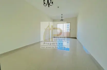 شقة - غرفة نوم - 2 حمامات للايجار في بناية هيريتيج - البرشاء 1 - البرشاء - دبي