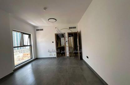 Apartment - 4 - 5 for rent in Al Majaz 3 - Al Majaz - Sharjah