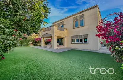 Villa - 3 Bedrooms - 4 Bathrooms for sale in Regional Large - Regional - Jumeirah Park - Dubai