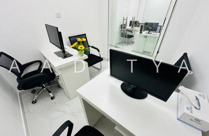 Office Space - Studio - 1 Bathroom for rent in Reem Residency - Al Karama - Dubai