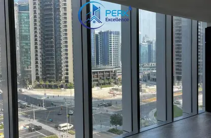 Office Space - Studio - 1 Bathroom for rent in Business Tower - Business Bay - Dubai