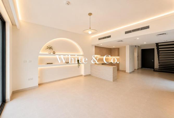 122901009 - Property Image 3
