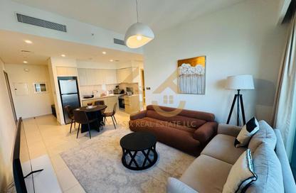 Apartment - 1 Bedroom - 1 Bathroom for rent in Burj Royale - Downtown Dubai - Dubai