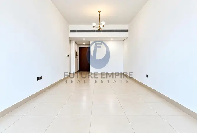 155054430 - Property Image 2