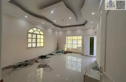 Villa - 5 Bedrooms - 5 Bathrooms for rent in Al Mowaihat 2 - Al Mowaihat - Ajman