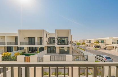 Villa - 4 - 5 for sale in Maha Townhouses - Town Square - Dubai