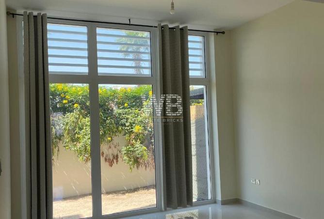 114595660 - Property Image 2