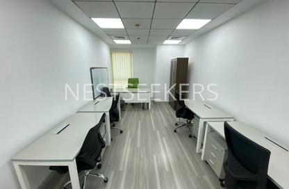Business Centre - Studio for rent in Latifa Tower - Sheikh Zayed Road - Dubai