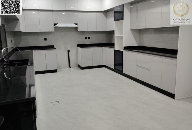 122473261 - Property Image 3