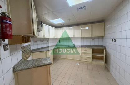 Apartment - 3 Bedrooms - 3 Bathrooms for rent in Hamdan Street - Abu Dhabi