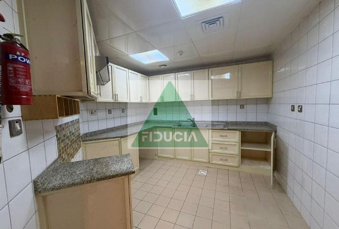 73510510 - Property Image 3