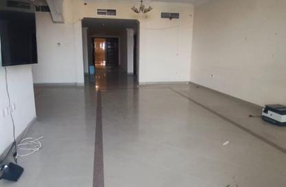 Apartment - 3 Bedrooms - 3 Bathrooms for sale in Al Majaz 3 - Al Majaz - Sharjah Apartment - 3 Bedrooms - 3 Bathrooms for sale in Al Majaz 3 - Al Majaz - Sharjah